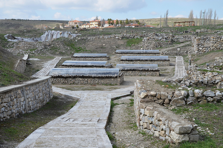 Hattian Royal Tombs at Alacahöyük