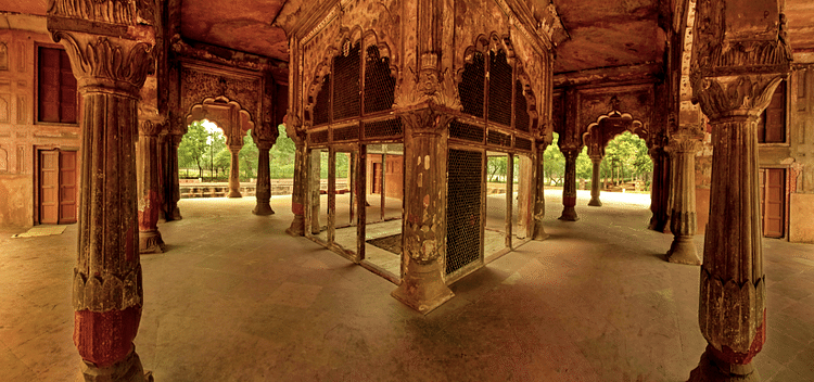 Tomb of Roshanara Begum