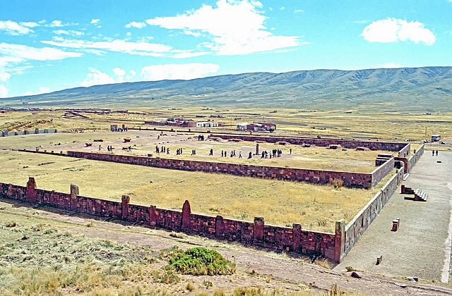 Kalasasaya, Tiwanaku