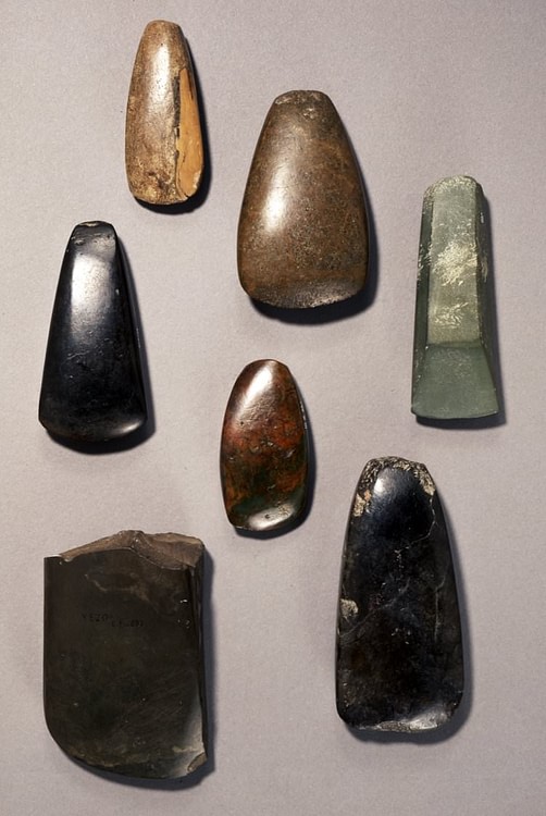 Jomon tools