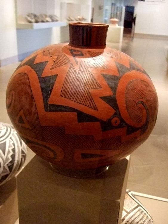 Anasazi Jar in the Wingate Style